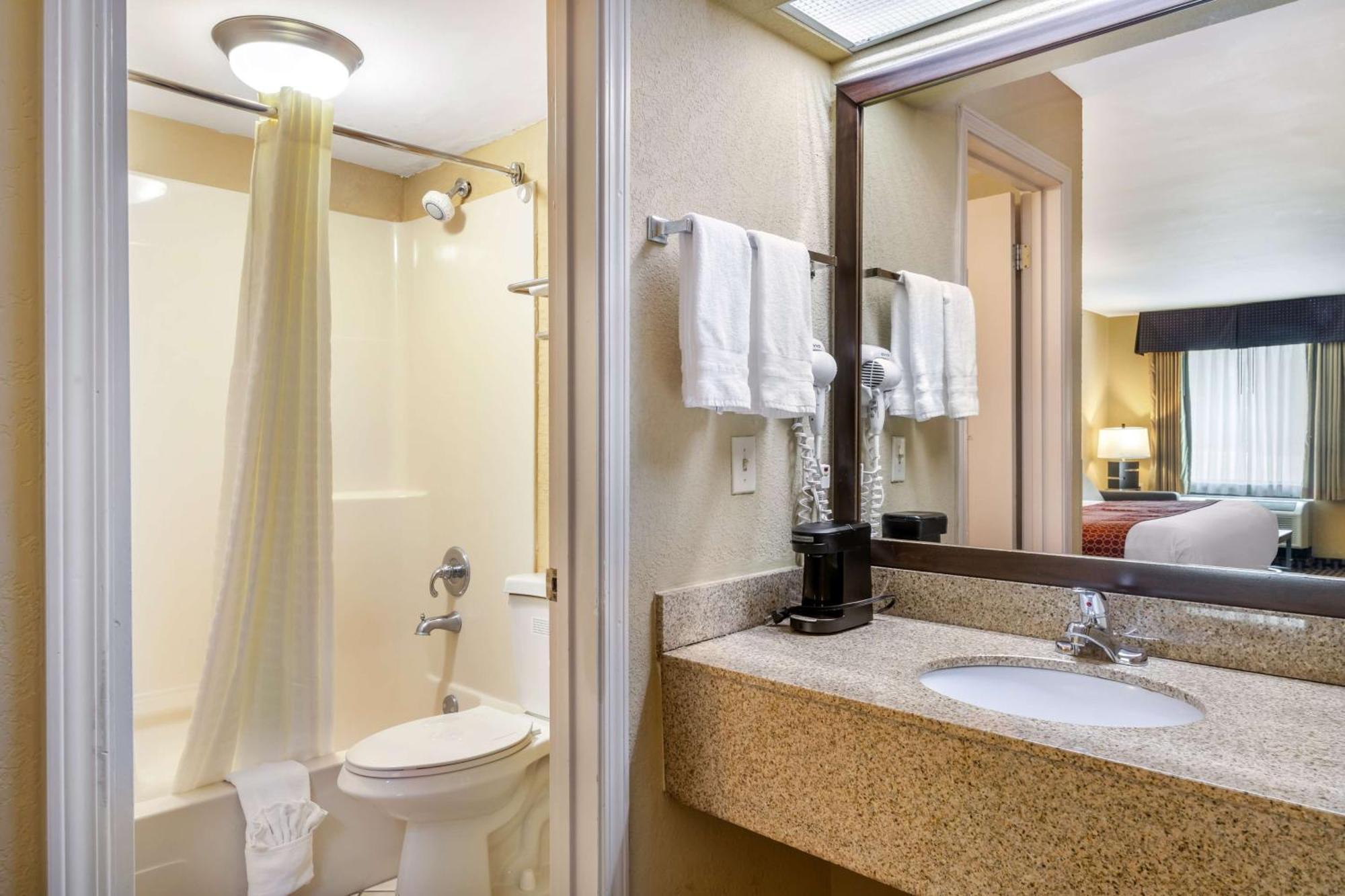Best Western Bradford Inn Swainsboro Extérieur photo