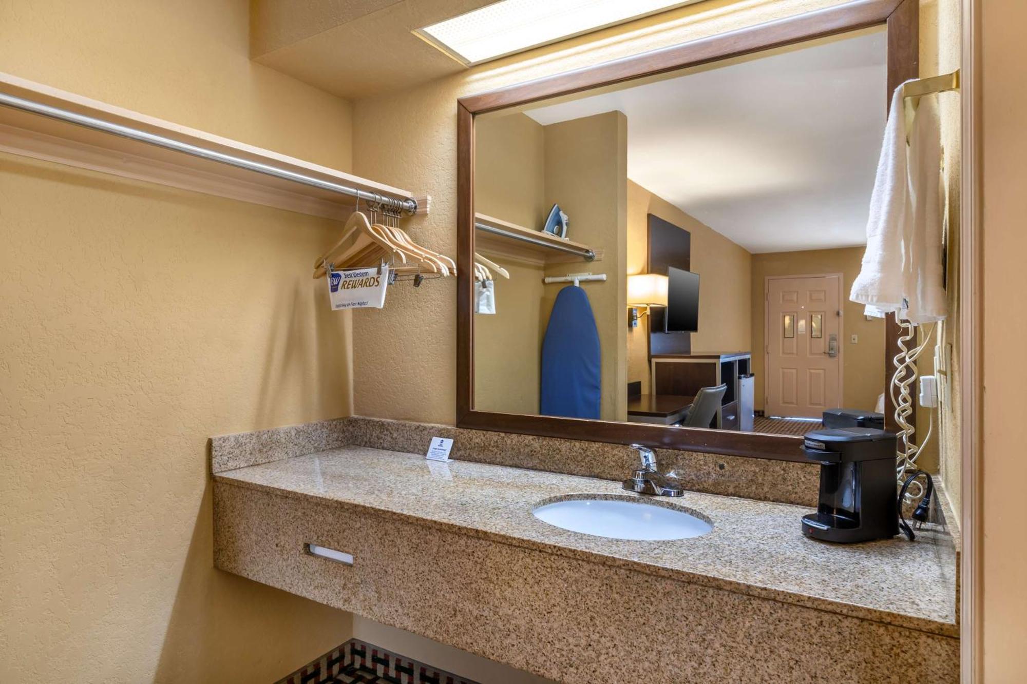 Best Western Bradford Inn Swainsboro Extérieur photo