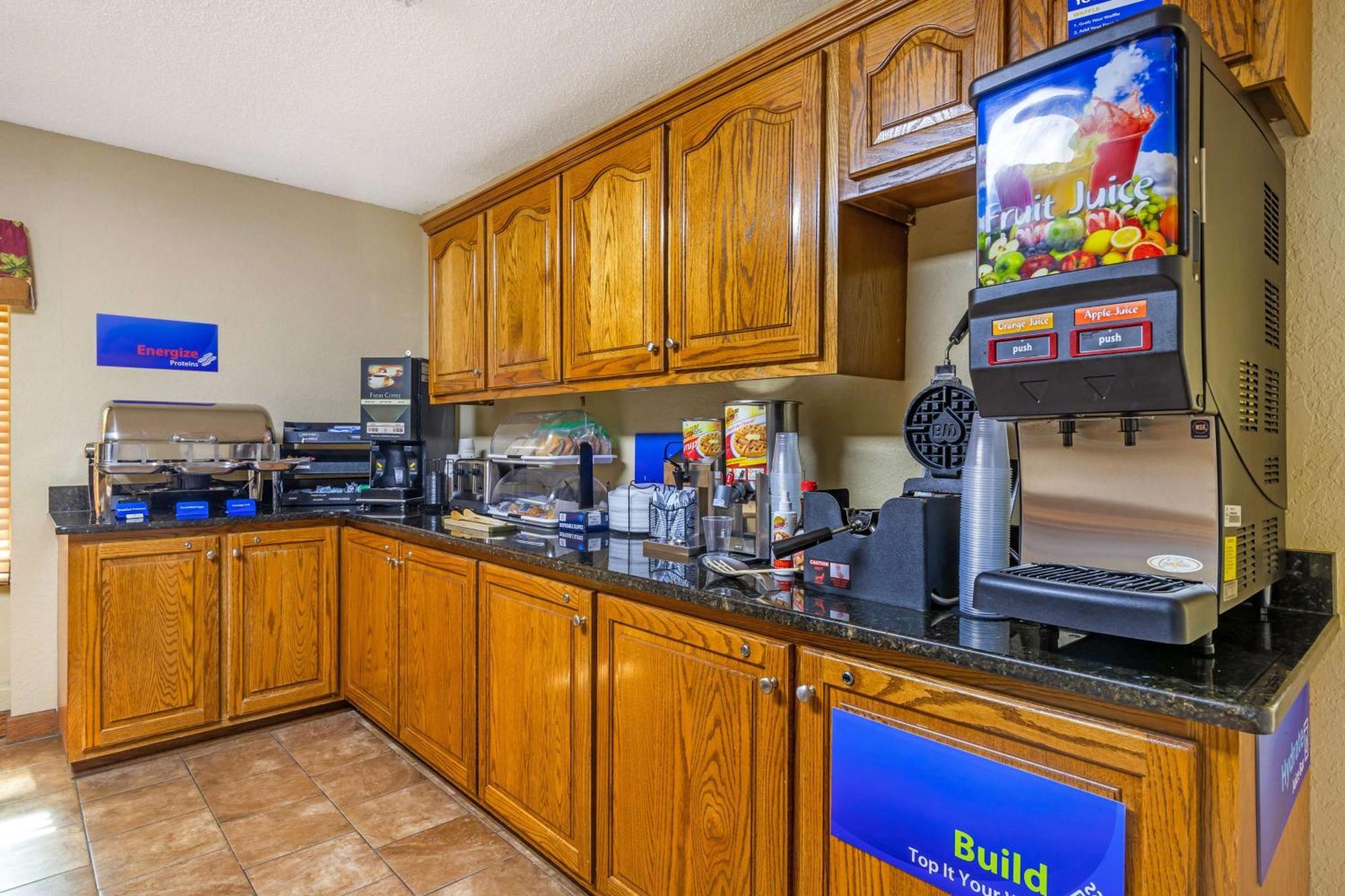 Best Western Bradford Inn Swainsboro Extérieur photo