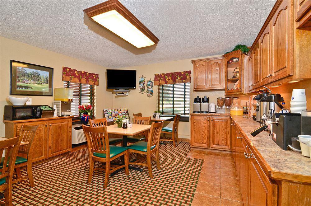 Best Western Bradford Inn Swainsboro Restaurant photo